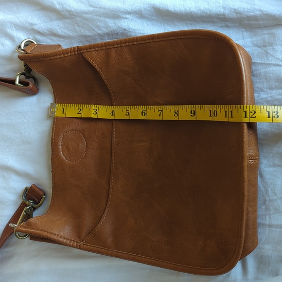 Ahdorned Social Threads Classic Vegan Leather Messenger Crossbody Bag in Camel - Picture 10 of 11